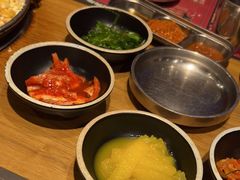 -青瓦炭韩潮烤肉(花园道店)