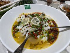 柠檬酸菜鱼-绿草地·湘菜(芙蓉天街店)