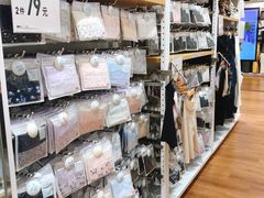 -优衣库(深圳万象天地旗舰店)