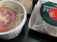 -麦当劳(田林好又多店)