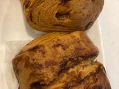 -李与白包子铺(桐梓林店)