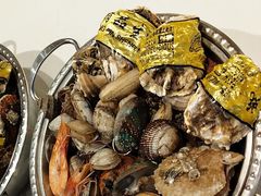 -赶海部落海鲜城(海阳路店)