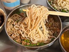 -正宗杨记普洱酸醋米线(总店)