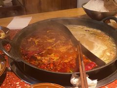 -赵美丽·重庆社区火锅·直营店(火车东站·中豪国际店)