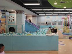 -孩子王童乐园(成都海滨城店)