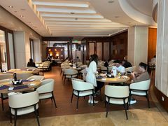 -怡咖啡海鲜自助餐厅(浦东香格里拉店)