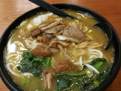 -鑫花溪牛肉米粉(凤凰街创始总店)