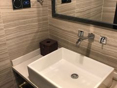 -泸州唯逸酒店(大山坪警察学院店)