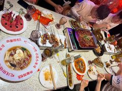 -小董哥烤串·爆汁大油边(故宫店)