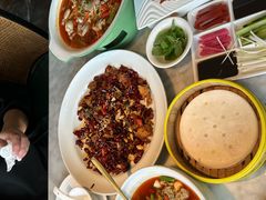 -雀蓝川菜(奥体广场店)