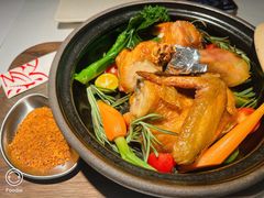 -春树下·树屋花房西餐厅(罍街AS1980店)