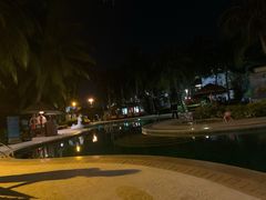 -三亚亚龙湾雅高美爵酒店
