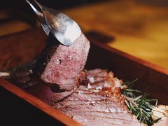 果木烟熏烤澳洲和牛西冷-上海和平饭店-华懋阁 The Cathay Room