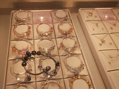 -Pandora潘多拉珠宝(虹口龙之梦店)