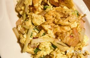 Shrimp and Scallion Omelette
