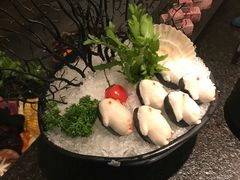 企鹅qq丸-湊湊火锅·茶憩(打浦桥日月光店)