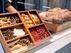 -六少·猪肚包鸡火锅(卓悦INTOWN店)