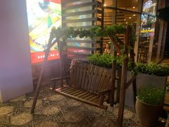 -蜜桃餐厅·伴山(湖滨商业街店)