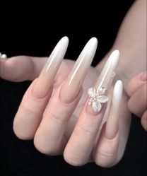 -桃色美甲沙龙