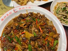 -鲁南仔·滕州炒鸡(经三路店)