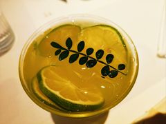 -春树下·树屋花房西餐厅(罍街AS1980店)