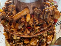 -老佛爷铜炉蛙锅(挂绿店)