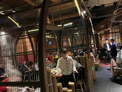 大堂-哥老官重庆美蛙鱼头(西湖银泰十一哥店)