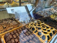 -玛尔哈巴·塔塔尔糕点(华侨小区店)