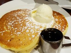 -Pancakes on the rocks(Darling Harbour)