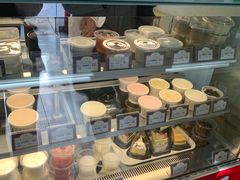 面包甜点陈列柜-三元梅园(永定路店)