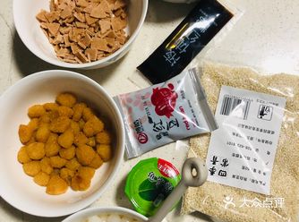 里面的配料也是按照经典款的来！