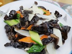 -八次方密云水库鱼粘卷子·熏鸽子·农家菜