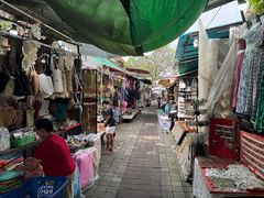 -乌布德传统市场