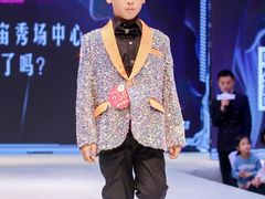 -翎秀服装模特