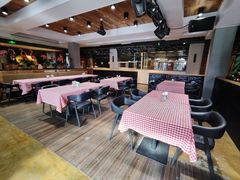 -自然食集西餐厅(泰晤士小镇店)