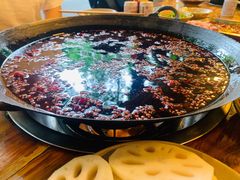 -岗上渣渣老火锅(两路口店)