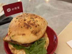 -必胜客餐厅(昆百大泰业城店)