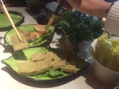 -一叶一世界·素食餐厅(锦华万达店)
