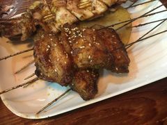 -老街烧烤(华中农业大学梧桐路步行街店)
