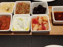 -Efes Turkish & Mediterranean Cuisine 艾菲斯餐厅(陆家嘴店)
