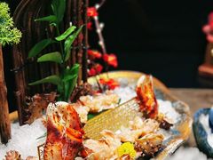 -蟹犇前•帝王蟹雪蟹(陆家嘴店)