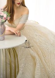 -艾朵婚纱