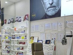 -诺柯视眼镜-蔡司依视路官方工厂店(淞南一店)