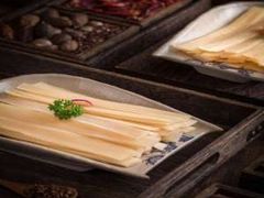 四川苕粉-小龙坎老火锅(鹤伴一路店)