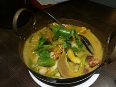 -大头虾越式风味餐厅(光明广场店)