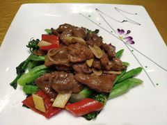 菜心炒牛肉-新海利海鲜城·41年珠海老字号(夏湾店)