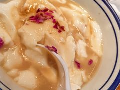 -云阿蛮云南生烫牛肉米线(奉贤路店)