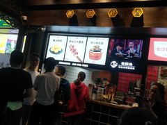 门面-黑色经典臭豆腐·湖南特产(太平街口店)