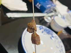 -清真磊磊烧烤老店(饮虎池街34号店)