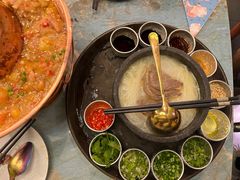 -浩海火燒雲傣家菜(芮欧百货店)